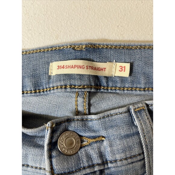 Levi's 314 Shaping Straight Denim Jeans Women's Size 31 Blue Mid Rise Light Wash - Picture 2 of 5